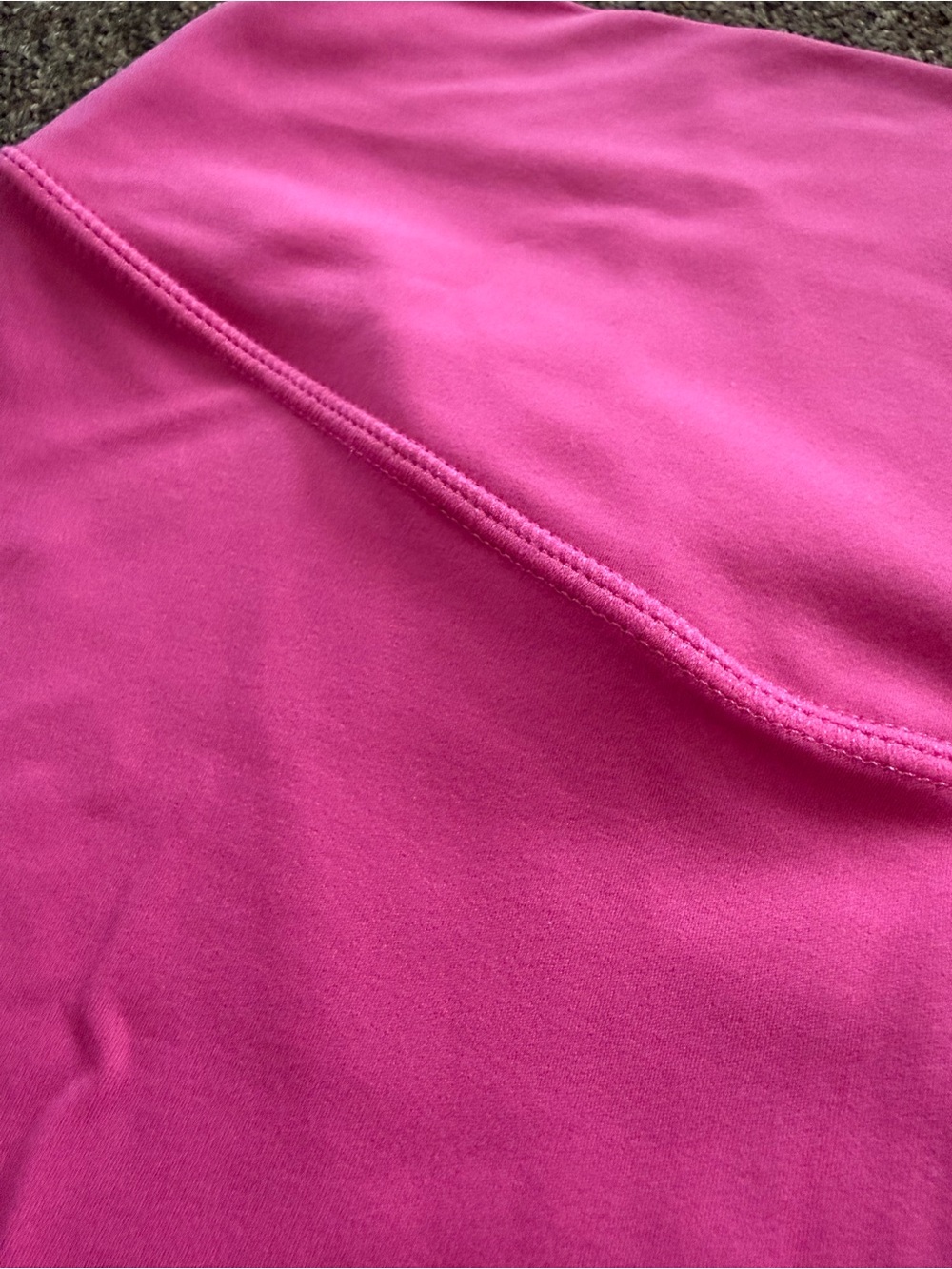 Vitality Cloud ii Volley Short in Strawberry - Picture 4 of 4